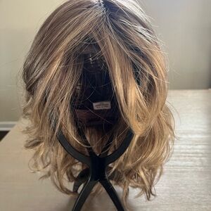 Henry Margu Kendall wig